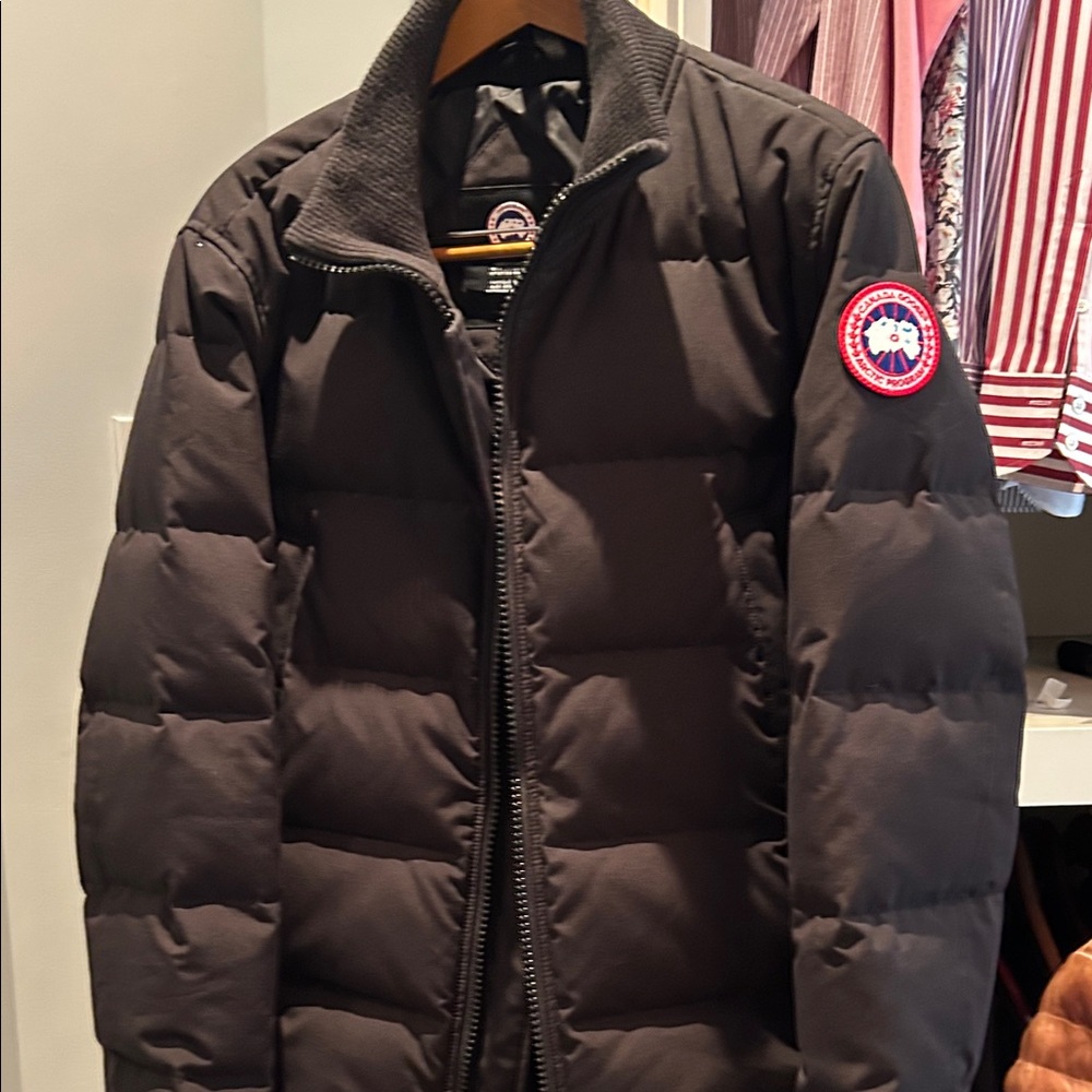 Canada Goose Men's Black Puffer Jacket